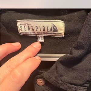 Seaspice Men's Casual Button-Down Shirt in Black